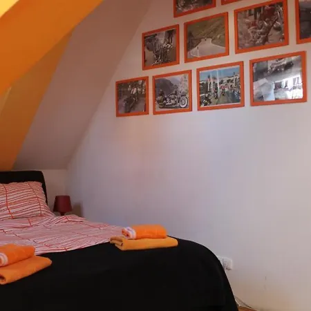 Ξενοδοχείο με διαμερίσματα A-apartments Harley Style Πράγα